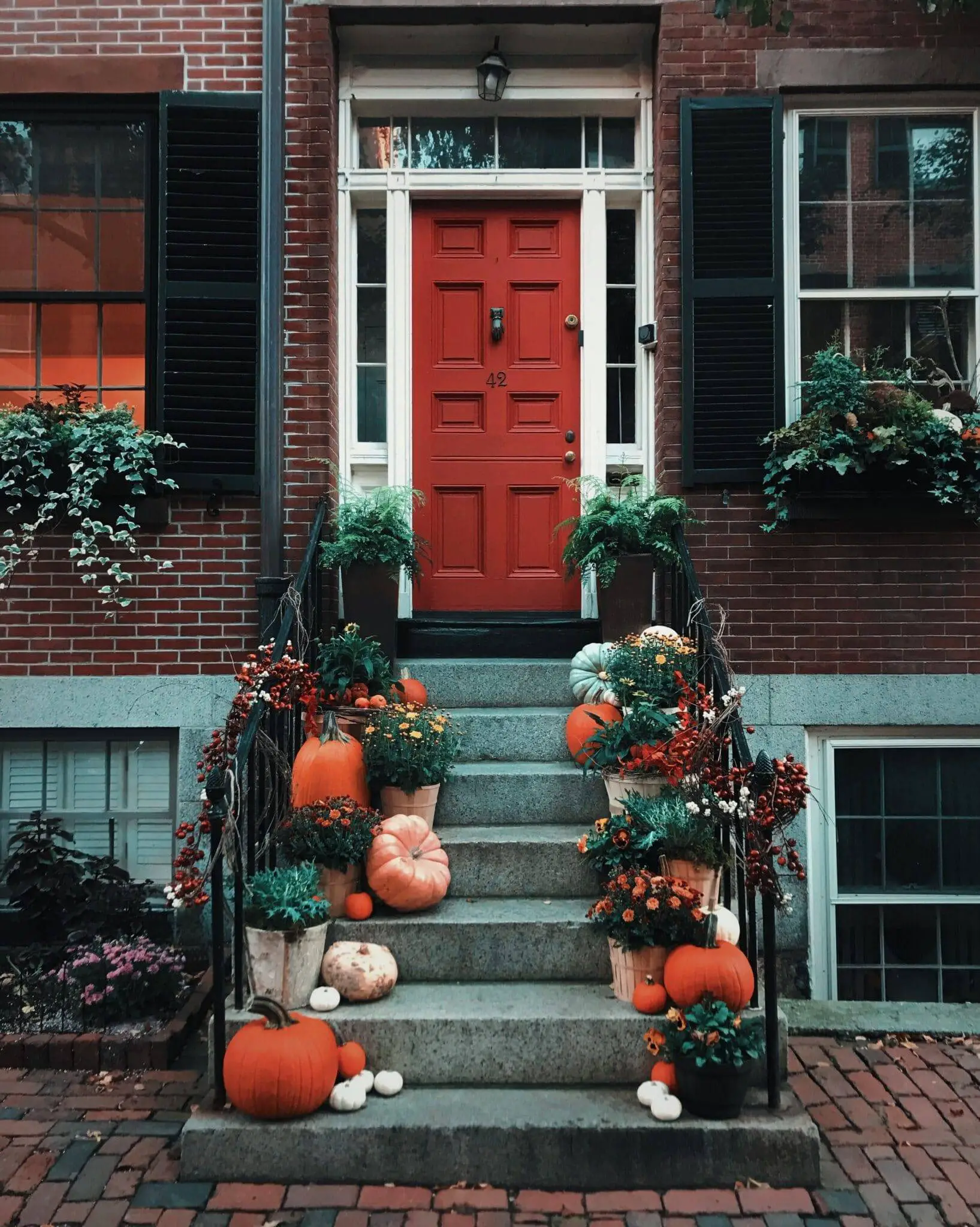 23 Halloween Door Decorations Ideas- Easy DIYs