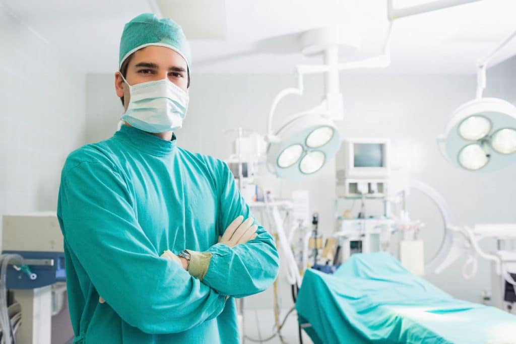 how to become an anaesthesiologist
