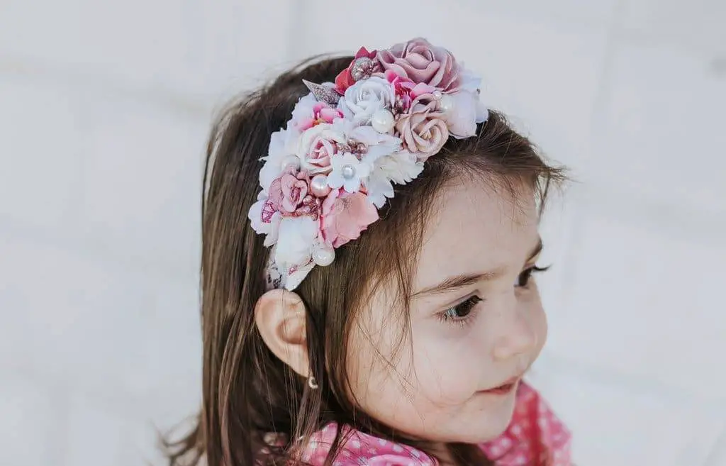 9 Stunning Ideas For Flower Crown And DIY Tutorial | SLECK