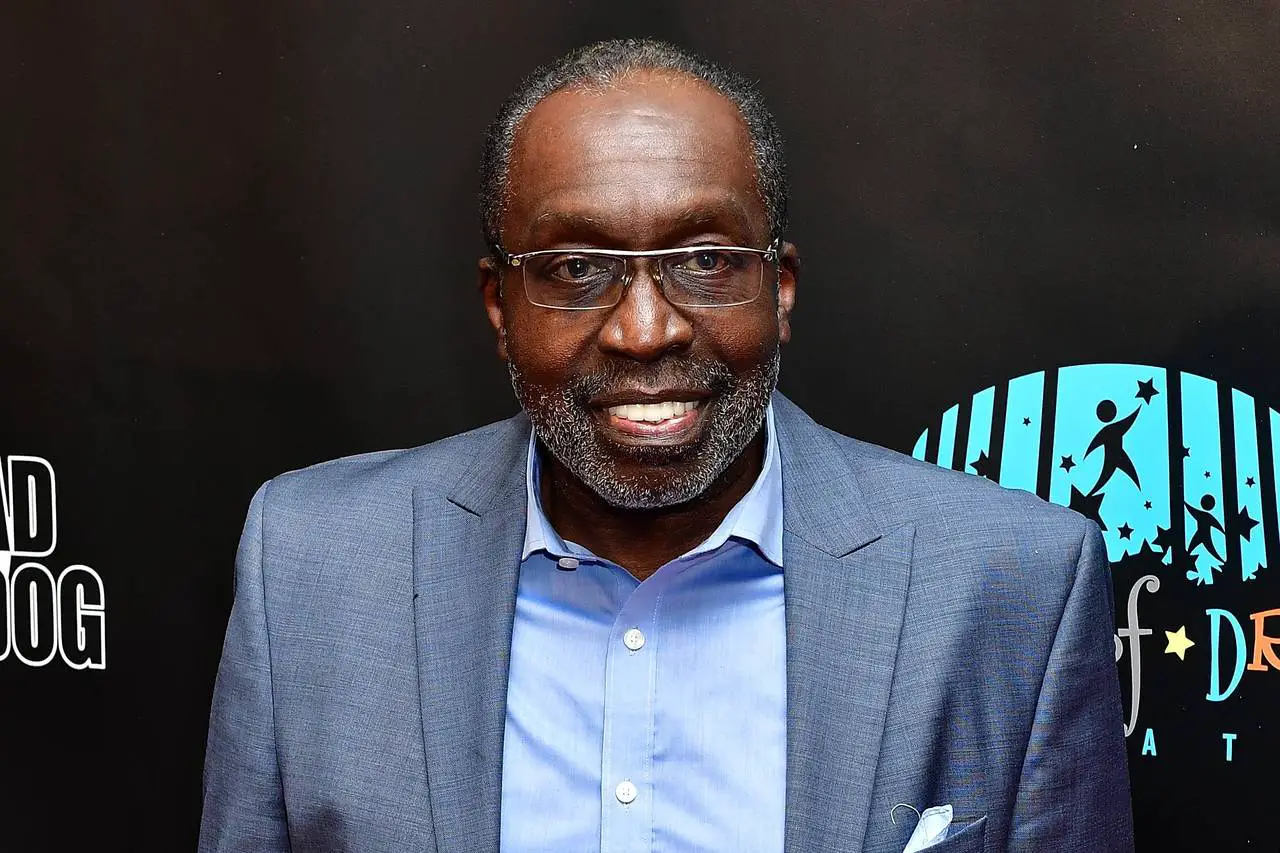 Earl Monroe Net Worth: Learn the Success Story of “The Pearl”