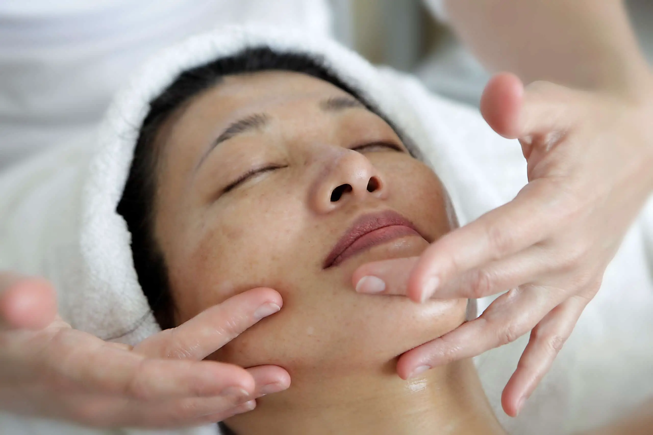 massage handle, face, treatment