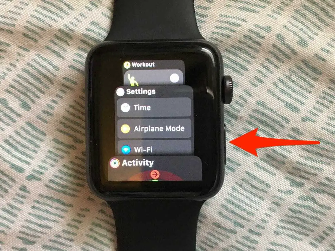 how to close apps on apple watch