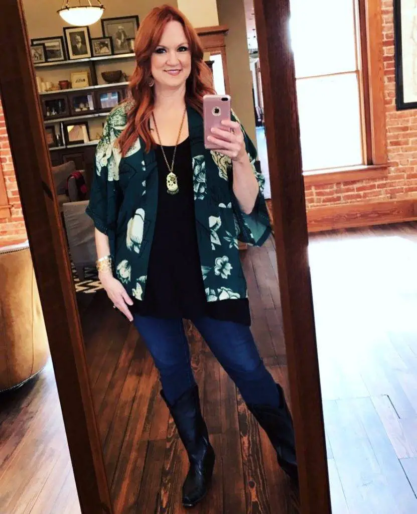 How Ree Drummond Net Worth Is Affected By Popular Show “The Pioneer Woman”- 2021