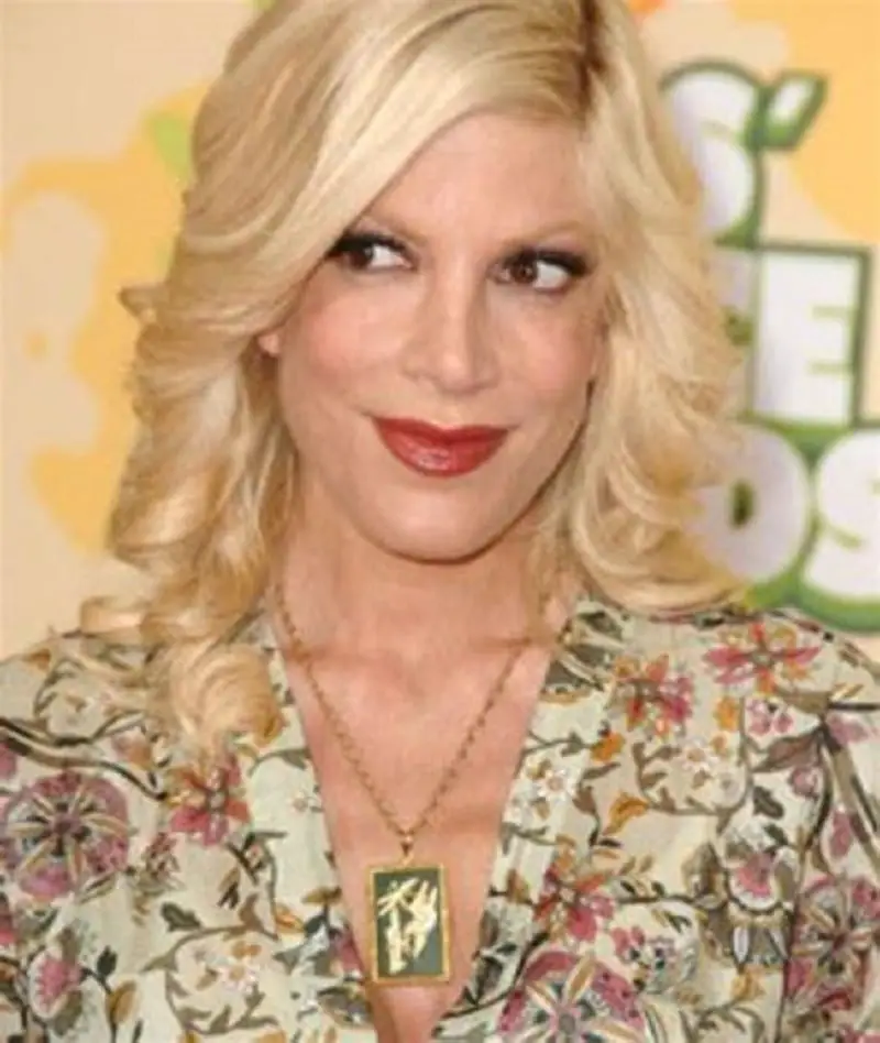 tori spelling net worth