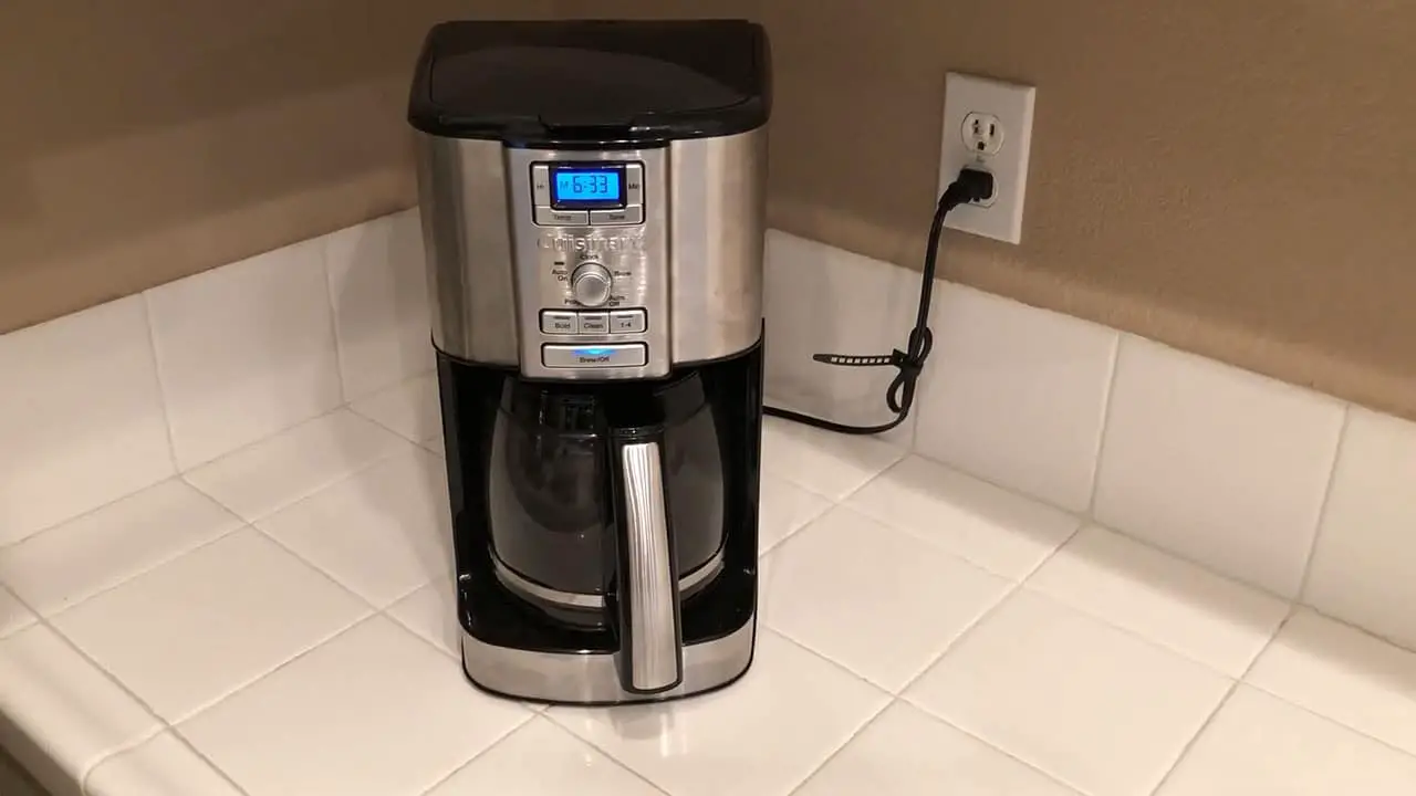 how to clean the cuisinart coffee maker