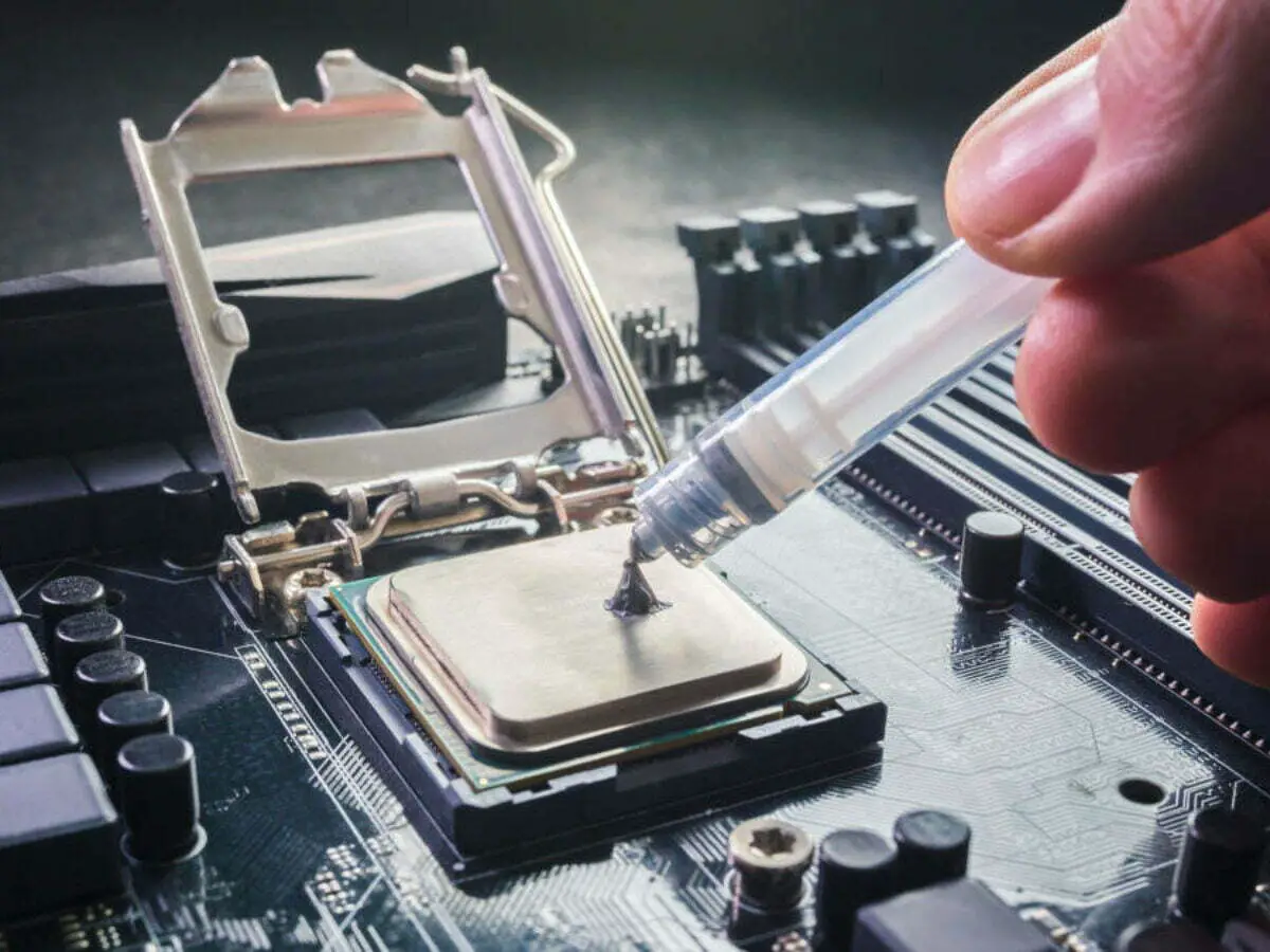 how to clean thermal paste off cpu