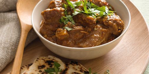 10 Amazing Steps to Prepare Slow Cooked Beef Curry!