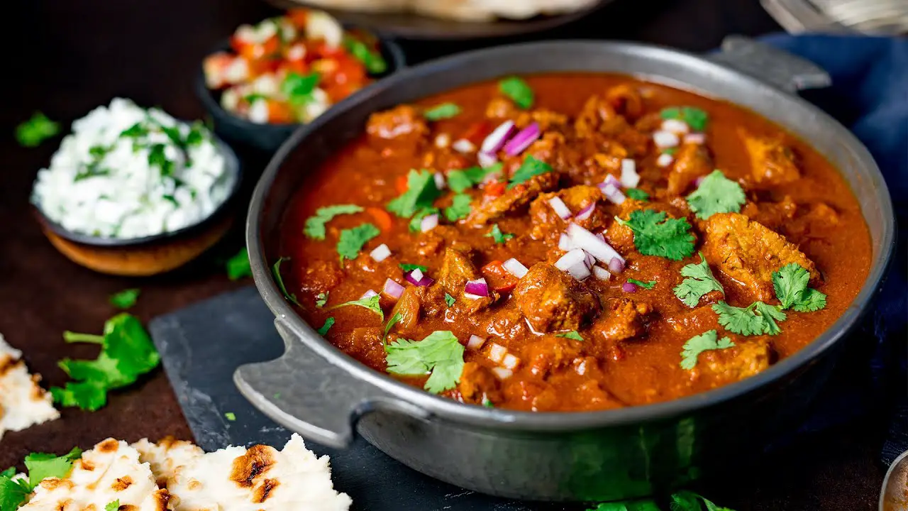 Slow cooked beef curry