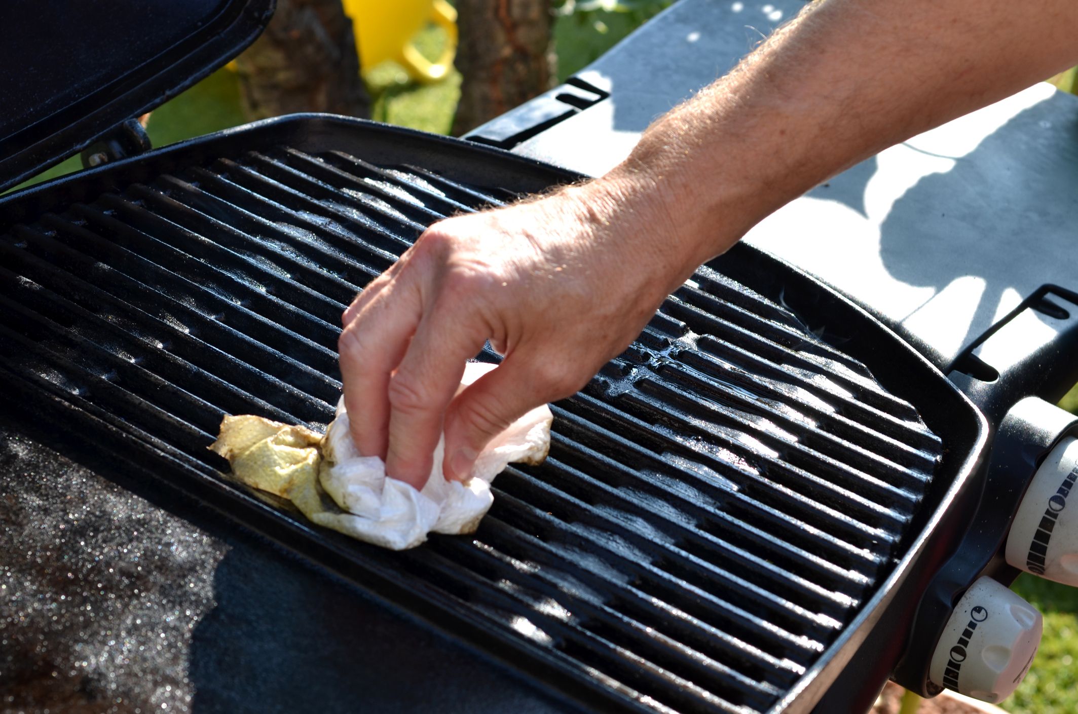 How to clean grill grates? – 4 Best Ways