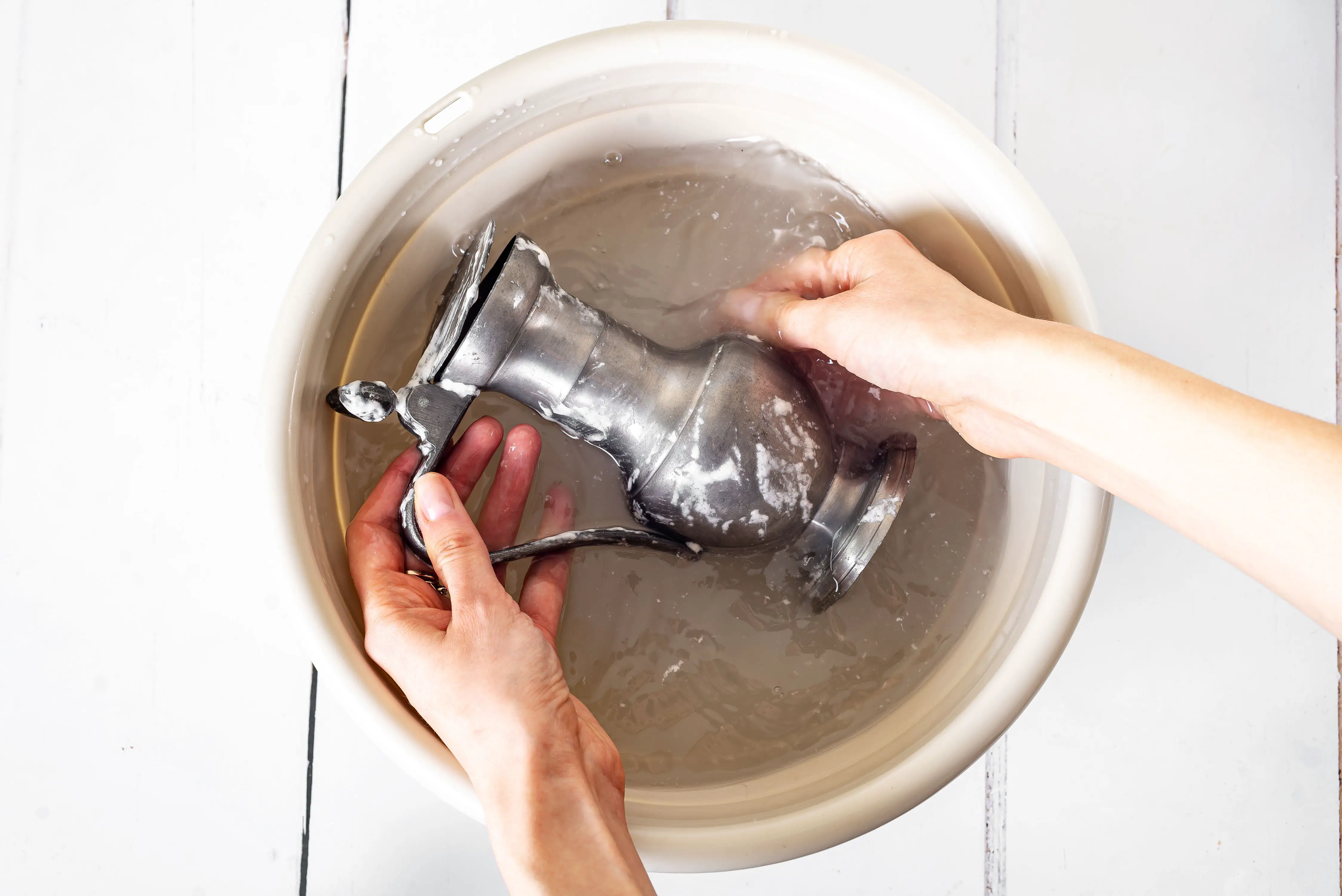 how to clean pewter