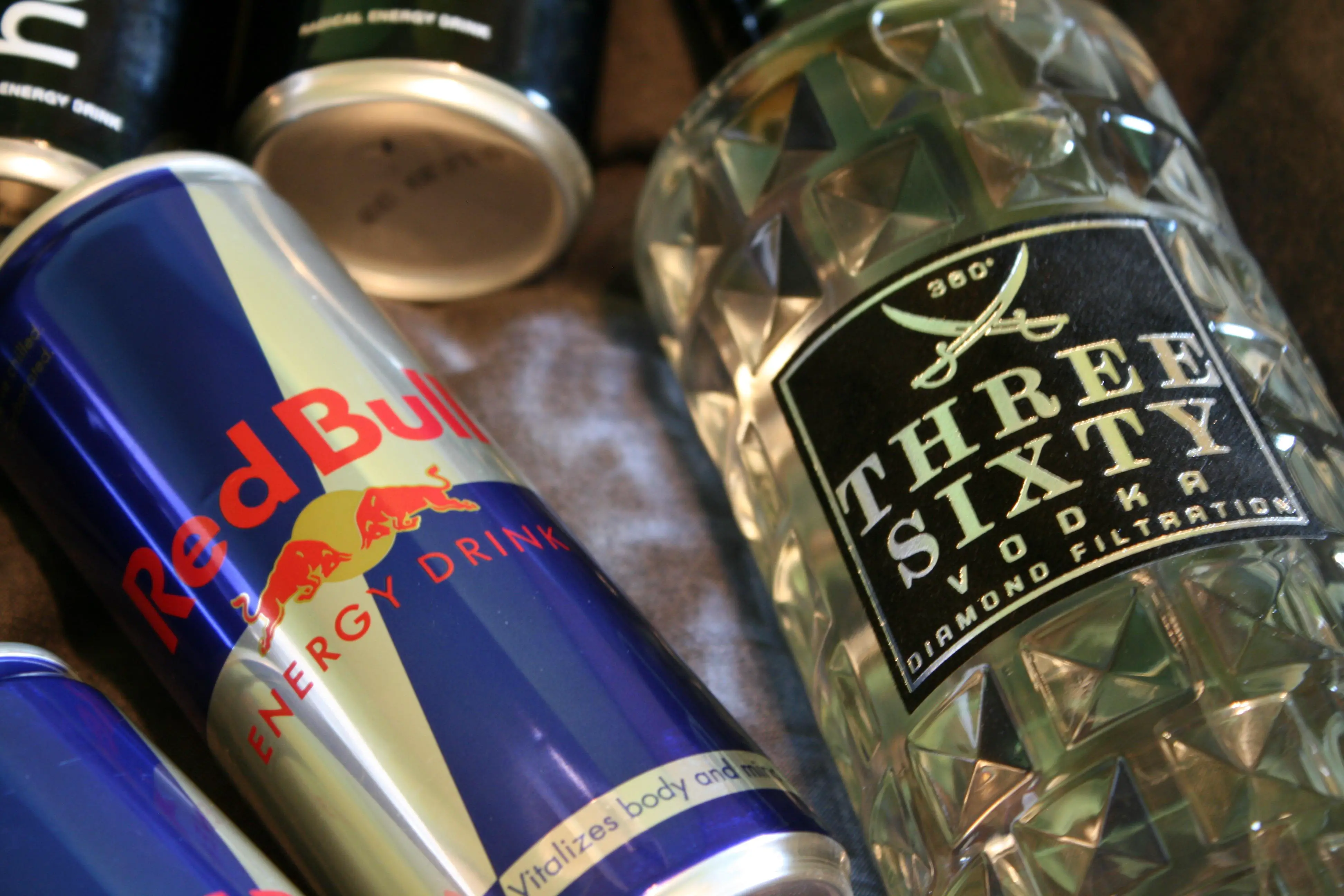 alcohol, red bull, energy drink