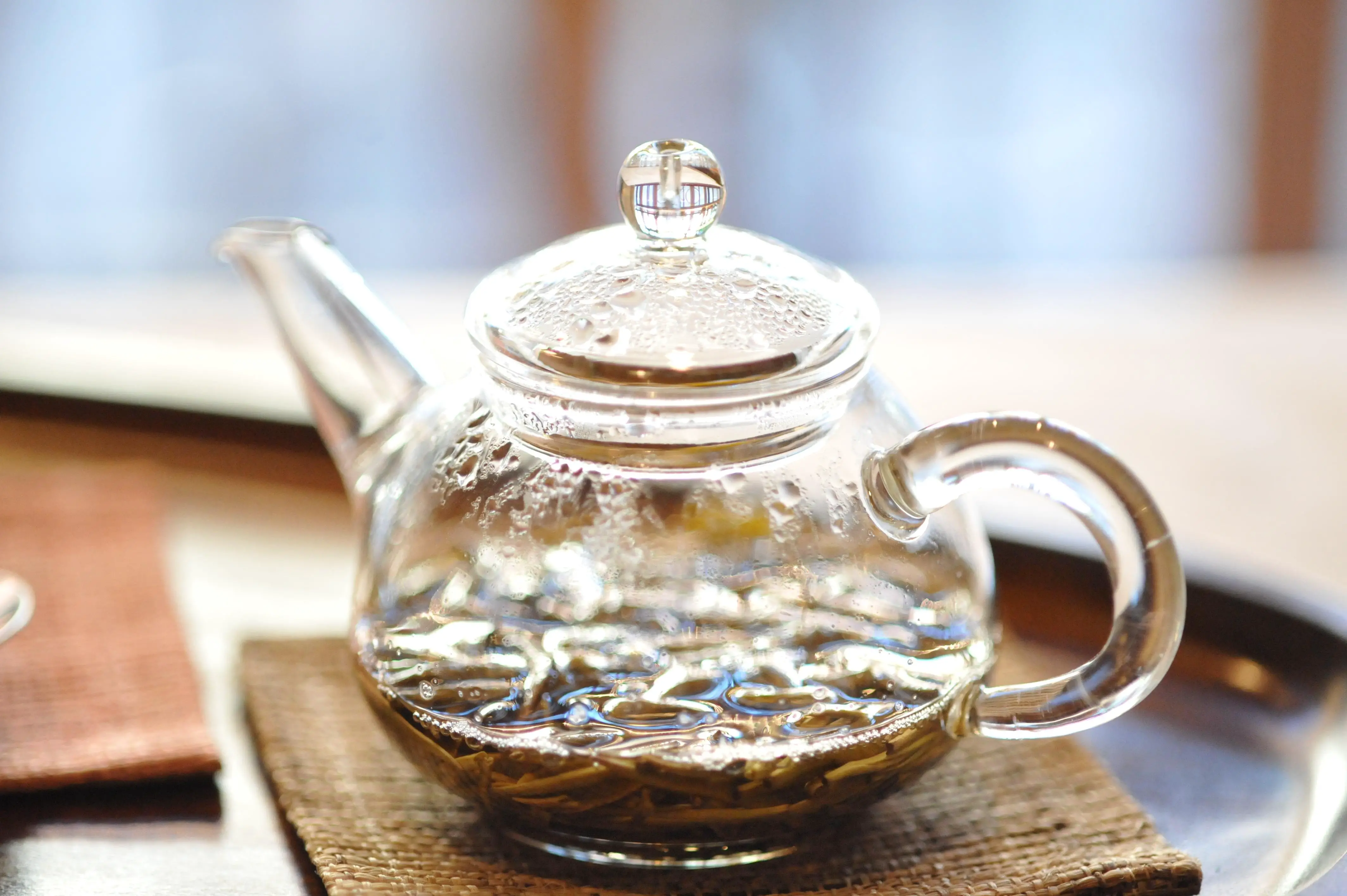 jasmine tea benefits, tea set, glass, jasmine