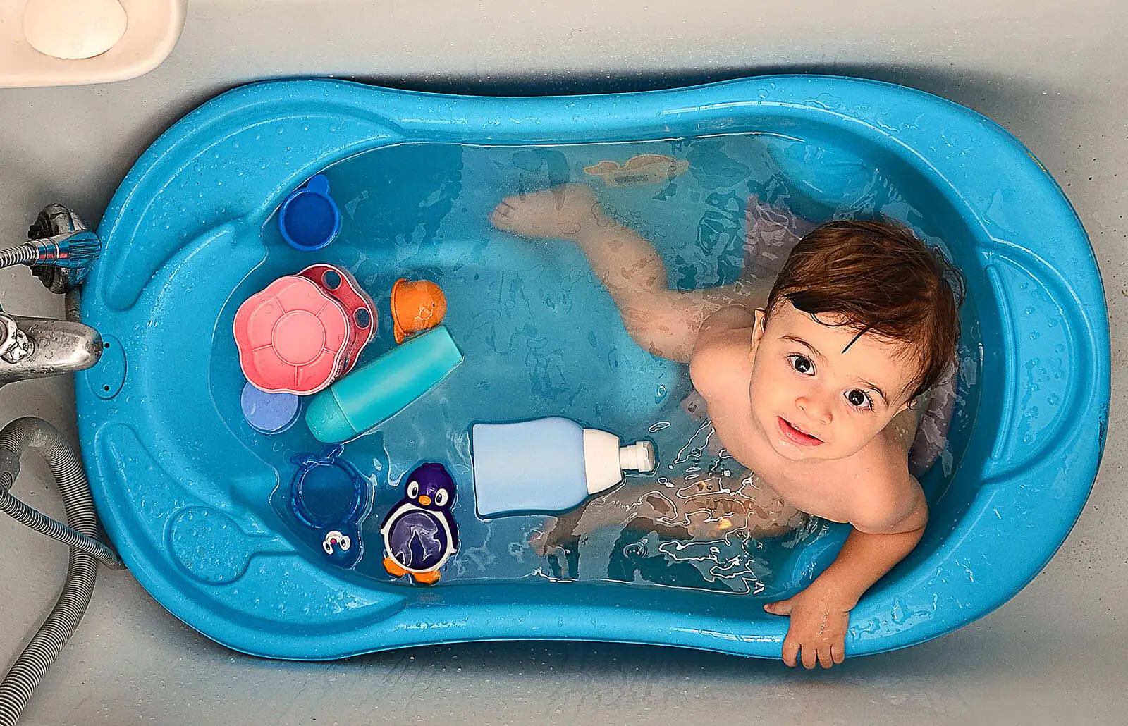 how to clean baby's toys