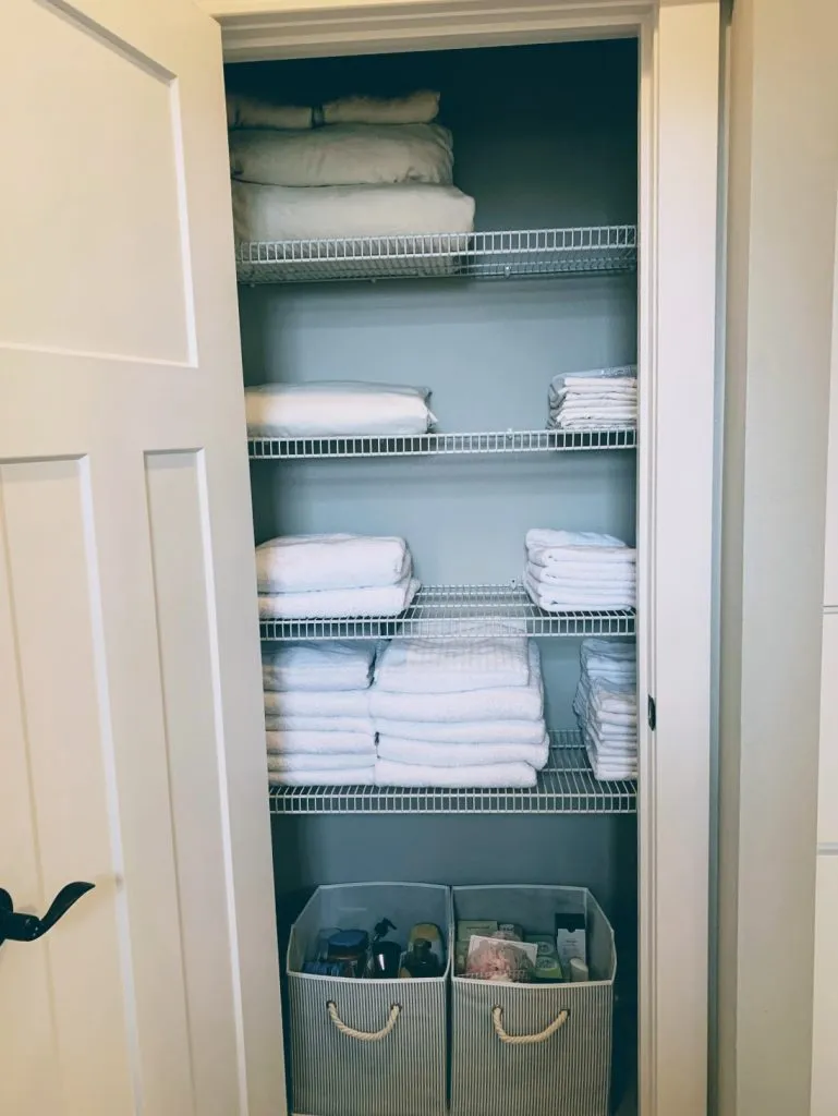 8 Best Linen Closet Ideas For You! | SLECK